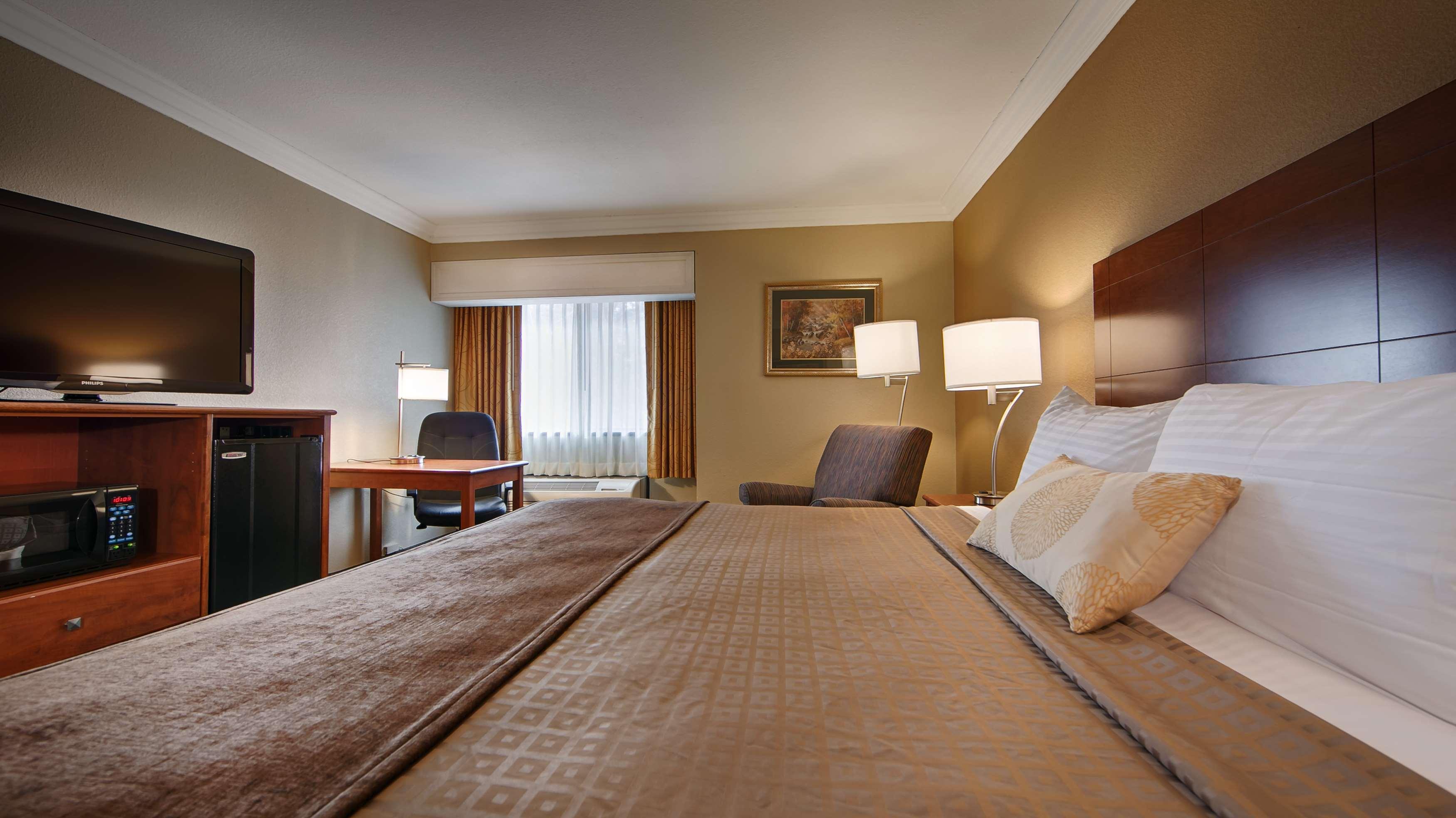 Best Western John Muir Inn Martinez Buitenkant foto