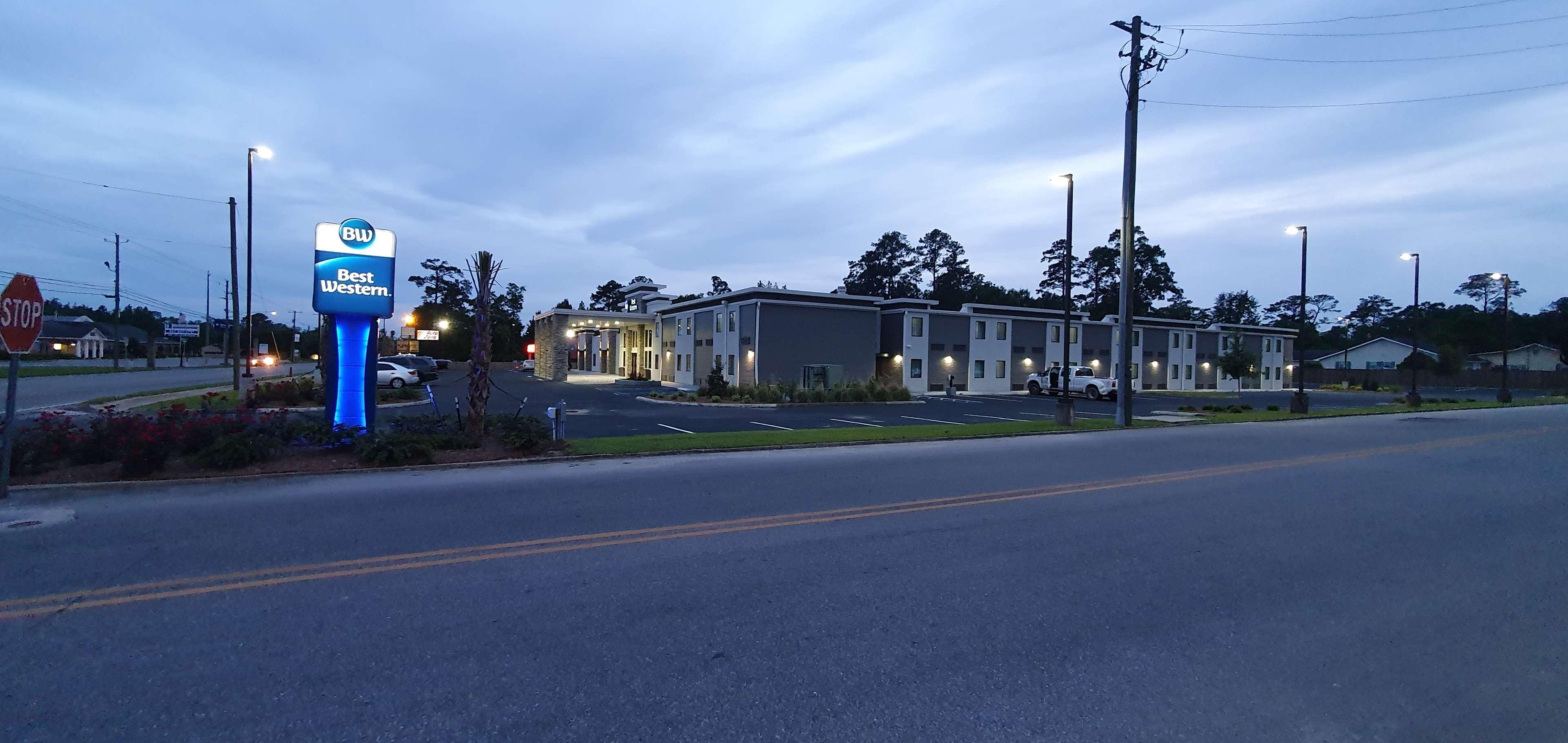 Best Western John Muir Inn Martinez Buitenkant foto