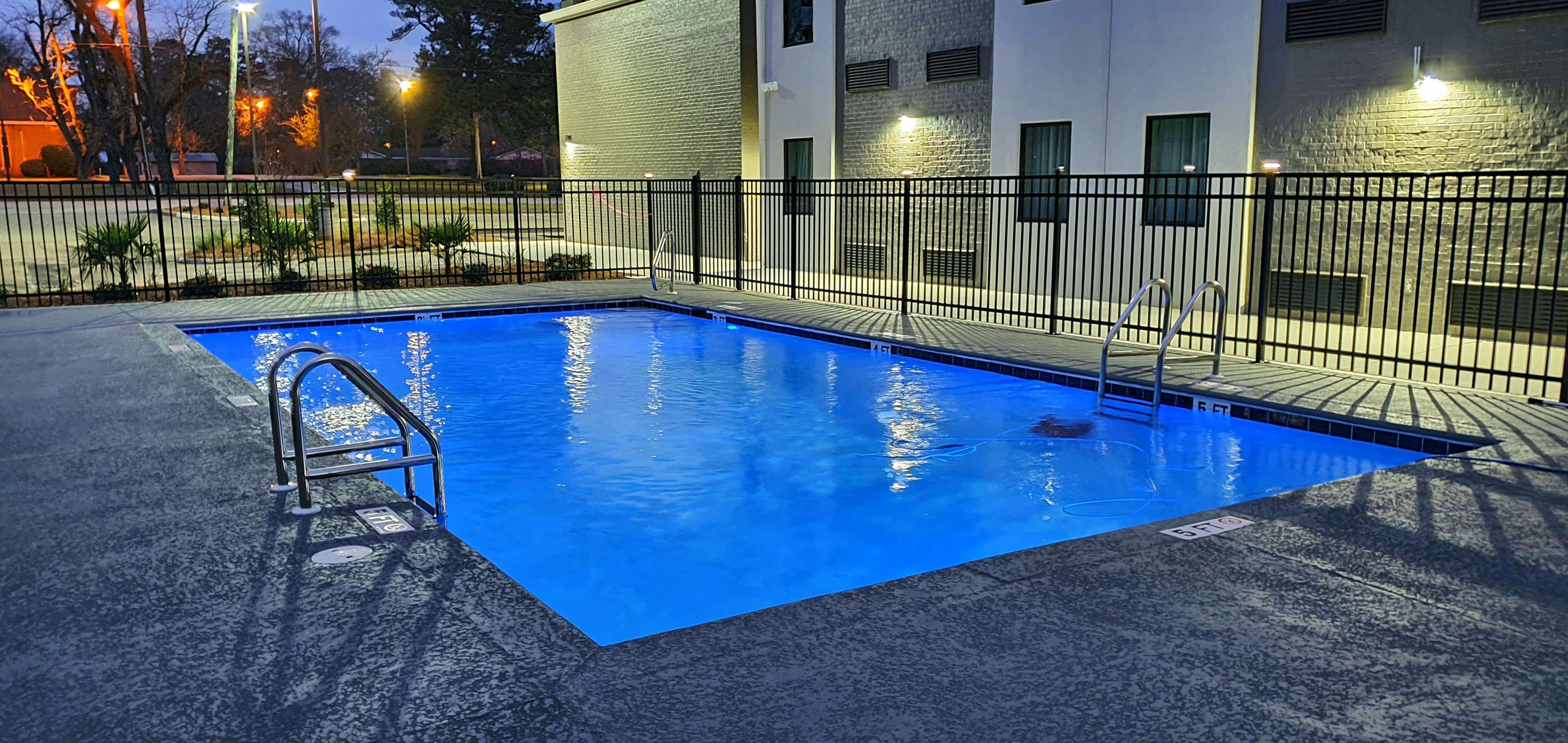 Best Western John Muir Inn Martinez Buitenkant foto