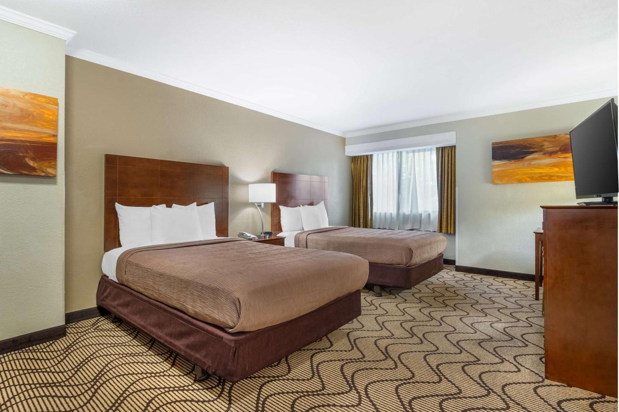 Best Western John Muir Inn Martinez Buitenkant foto