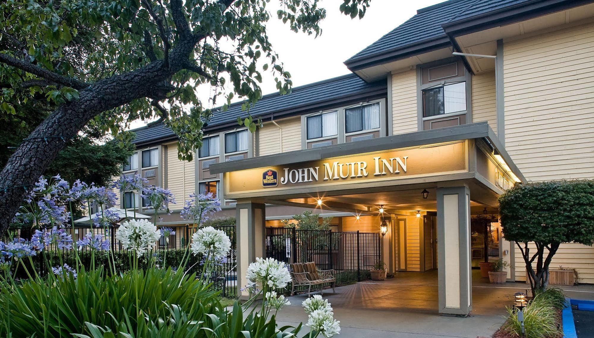 Best Western John Muir Inn Martinez Buitenkant foto